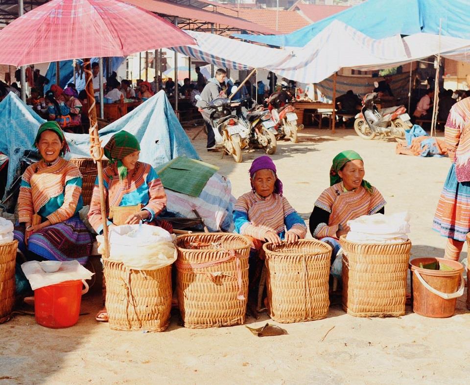 Chợ Phiên - Đặc điểm mới lạ trong văn hóa đầu xuân của đồng bào các dân tộc vùng Tây Bắc