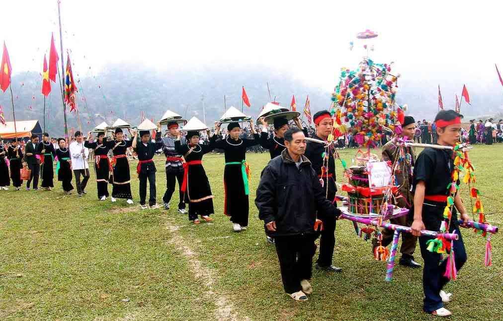 Các lễ nghi trong văn hóa của dân tộc Tày