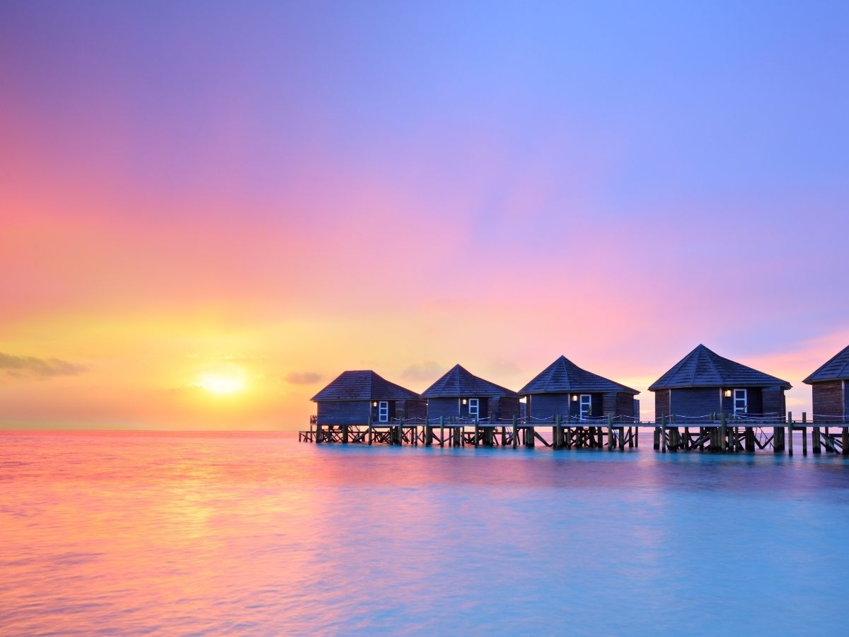 kinh nghiệm khám phá thiên đường biển du lịch Maldives resort cao cấp