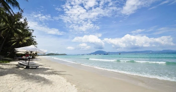 Những bãi biển đẹp nhất thu hút khách du lịch ở Nha Trang